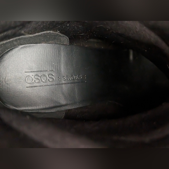 Black vinyl platform boots - Picture 3 of 6